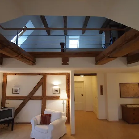 Gut Rattelvitz, Galerie F West Apartment *